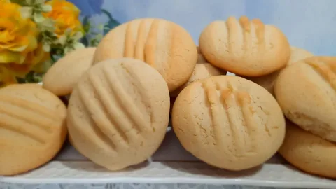 تصویر 2 از راهنمای خرید کلوچه با مغز نارگیلی + قیمت عالی